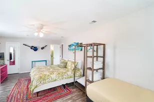 4219 Liberty Dr, Galveston, TX 77554 - Photo 19