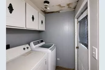 2535 Bastrop, Angleton, TX 77515 - Photo 11