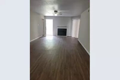 9700 Leawood Boulevard #1501, Houston, TX 77099 - Photo 5