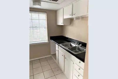 115 Kelly Street #8, Trinity, TX 75862 - Photo 5