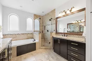 1029 W 21st St, Houston, TX 77008 - Photo 27