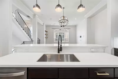 1029 W 21st Street #D, Houston, TX 77008 - Photo 13