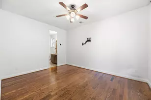 1029 W 21st St, Houston, TX 77008 - Photo 31