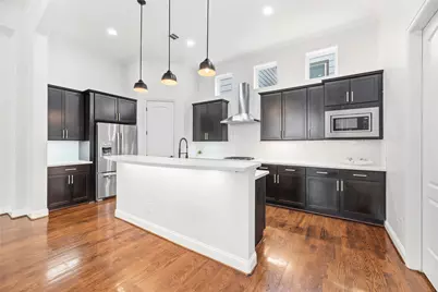 1029 W 21st Street #D, Houston, TX 77008 - Photo 9