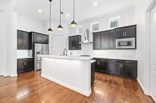 1029 W 21st St, Houston, TX 77008 - Photo 9