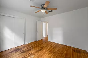 640 Parson Dr, Beaumont, TX 77706 - Photo 11