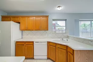 13915 Fort Nelson Dr, Houston, TX 77083 - Photo 13