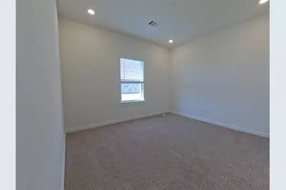 8315 Amber Summit Lane, Angleton, TX 77515 - Photo 5