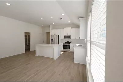 8315 Amber Summit Lane, Angleton, TX 77515 - Photo 21