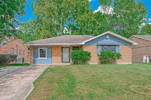 14427 Campden Hill Rd, Houston, TX 77045 - Photo 1