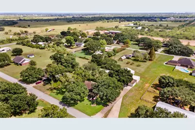 3503 Quail Circle, Sealy, TX 77474 - Photo 41