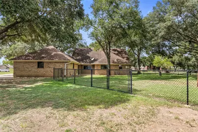 3503 Quail Circle, Sealy, TX 77474 - Photo 39