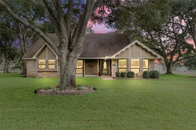 3503 Quail Circle, Sealy, TX 77474 - Photo 1