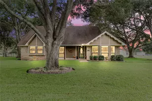 3503 Quail Cir, Sealy, TX 77474 - Photo 1