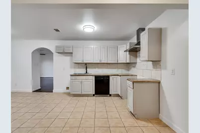 4930 Holloway Drive, Houston, TX 77048 - Photo 21