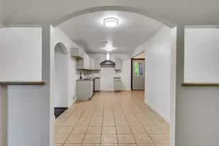 4930 Holloway Dr, Houston, TX 77048 - Photo 15