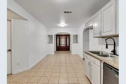 4930 Holloway Drive, Houston, TX 77048 - Photo 23