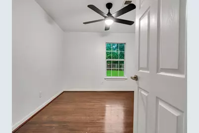 4930 Holloway Drive, Houston, TX 77048 - Photo 29