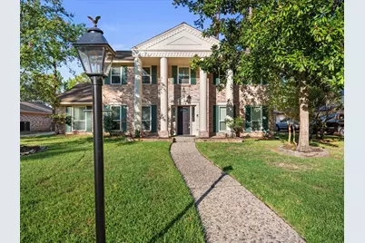 13718 Balmore Circle, Houston, TX 77069 - Photo 3