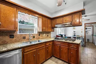 13718 Balmore Cir, Houston, TX 77069 - Photo 17