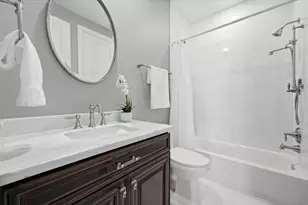 1135 W 21st St, Houston, TX 77008 - Photo 37