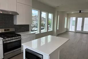 8702 Vadecha Dr, Houston, TX 77055 - Photo 1