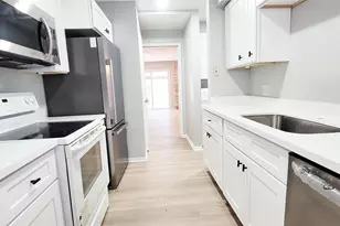 6374 Creekbend Dr, Houston, TX 77096 - Photo 7