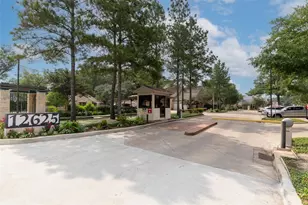 12625 Memorial Dr, Houston, TX 77024 - Photo 21