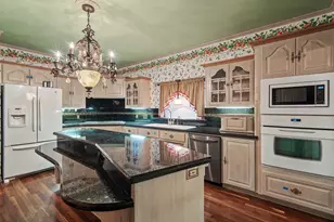 804 Alvin St, El Campo, TX 77437 - Photo 17