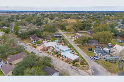 804 Alvin Street, El Campo, TX 77437 - Photo 7