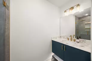 709 W 39th St, Houston, TX 77018 - Photo 19