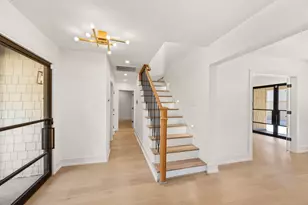 709 W 39th St, Houston, TX 77018 - Photo 5