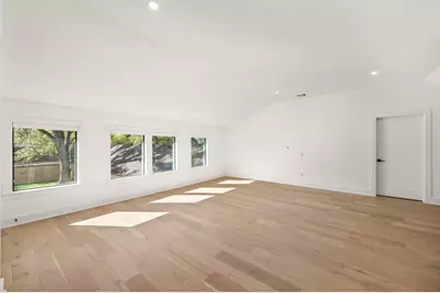709 W 39th Street, Houston, TX 77018 - Photo 35