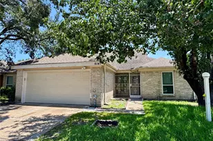 6147 Briar Glade Dr, Houston, TX 77072 - Photo 1