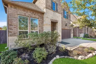 2024 Arrowood Glen Dr, Houston, TX 77077 - Photo 3