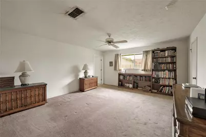 10406 Sagevale Court, Houston, TX 77089 - Photo 13