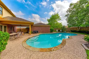 113 Coral Bay Dr, League City, TX 77573 - Photo 3