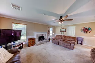 113 Coral Bay Dr, League City, TX 77573 - Photo 19