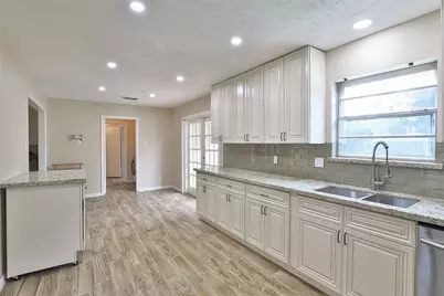 2706 Stetson Lane, Houston, TX 77043 - Photo 19