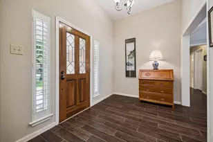 4423 Bermuda Dr, Sugar Land, TX 77479 - Photo 3