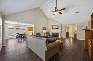 4423 Bermuda Dr, Sugar Land, TX 77479 - Photo 7