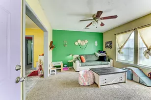 1104 Mabry Rd, Baytown, TX 77520 - Photo 5