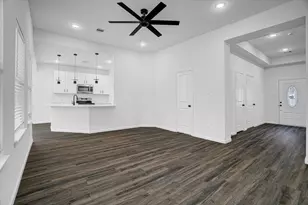 113 County Rd 645, Dayton, TX 77535 - Photo 7