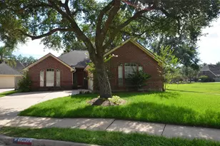 13802 Rosebranch Ct, Houston, TX 77059 - Photo 1