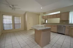 13802 Rosebranch Ct, Houston, TX 77059 - Photo 7
