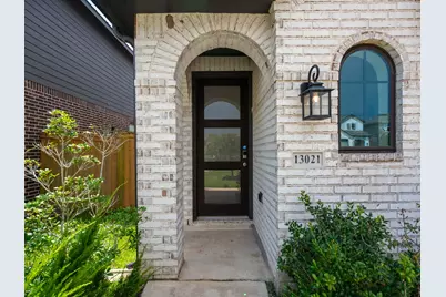 13021 Sapphire Lake Lane, La Marque, TX 77568 - Photo 11