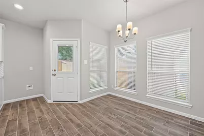 516 Emerald Thicket, Huffman, TX 77336 - Photo 9