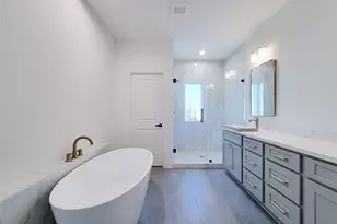 7703 Earl Rudder Wy, Houston, TX 77055 - Photo 21