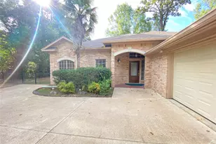 22416 Pebble Beach Way, Huntsville, TX 77320 - Photo 3