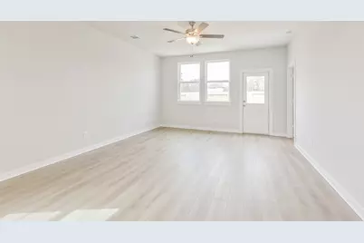 10938 Independence Road, Cleveland, TX 77328 - Photo 13